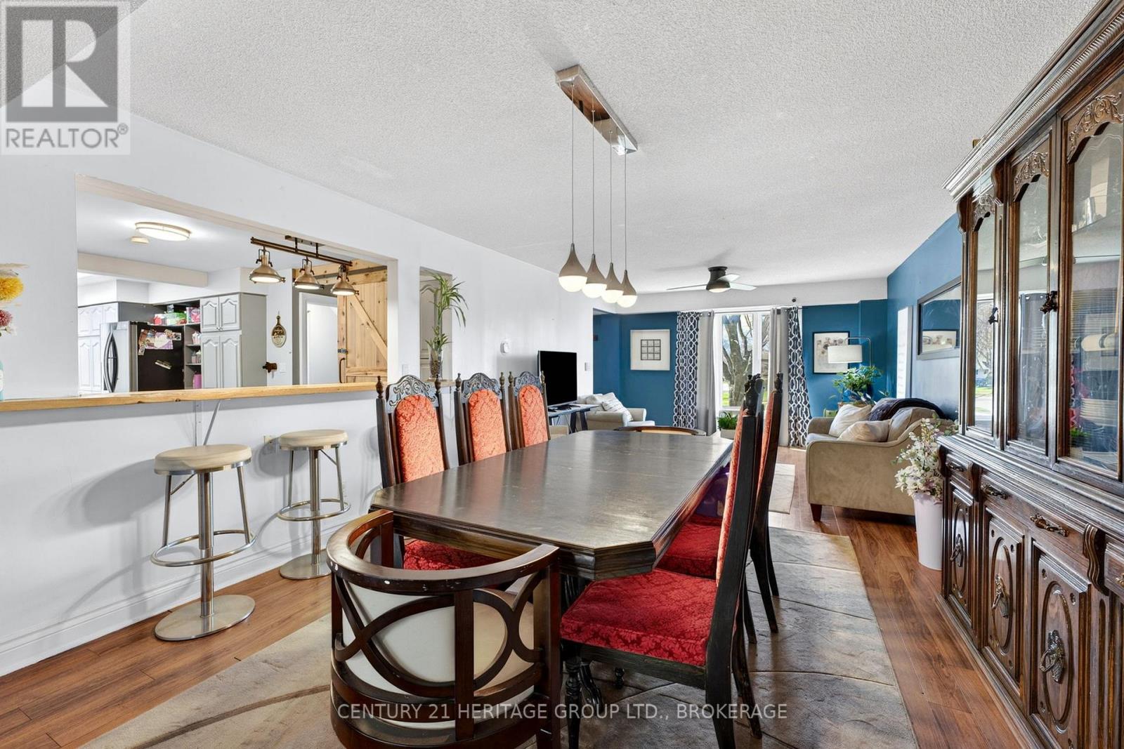 3 KEATES PLACE - 8