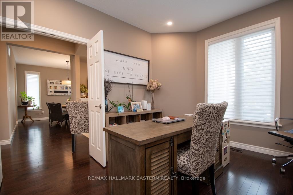 19 MARINA DRIVE - 19