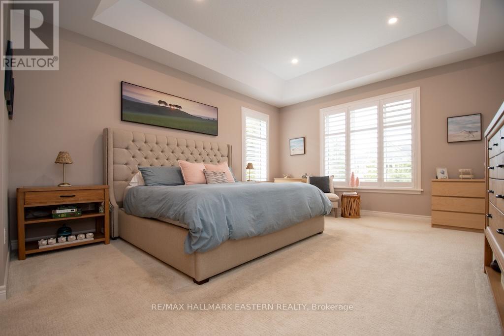 19 MARINA DRIVE - 23