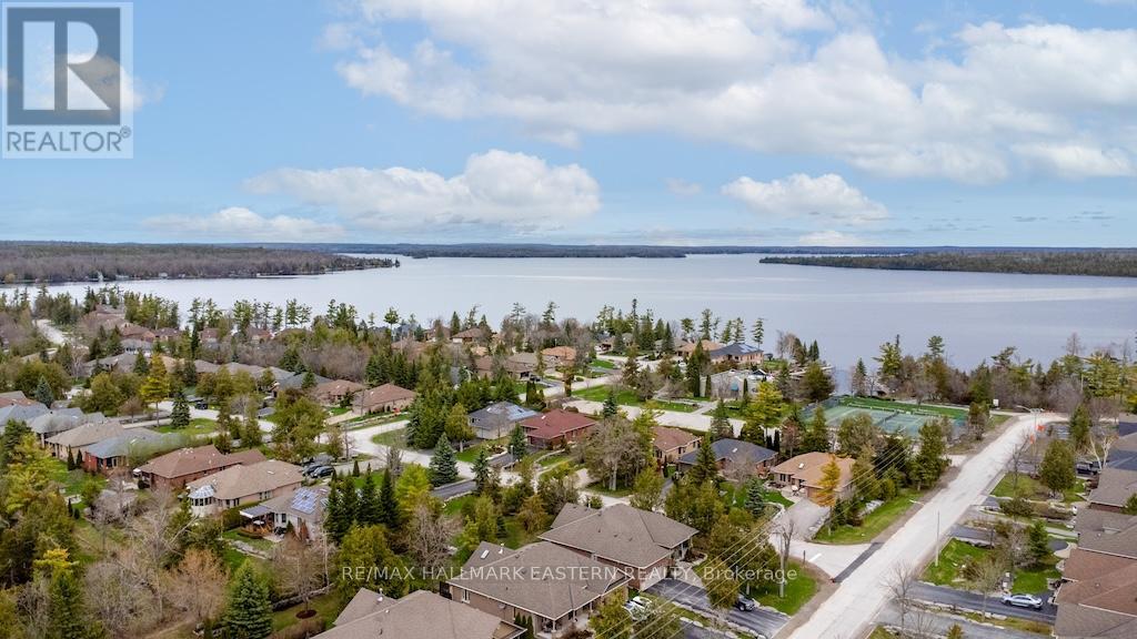 19 MARINA DRIVE - 3