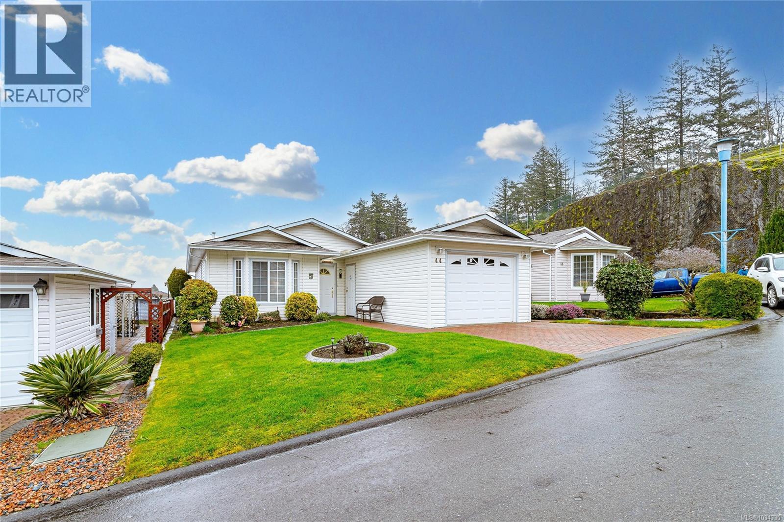 44 Eagle Lane - Image 2