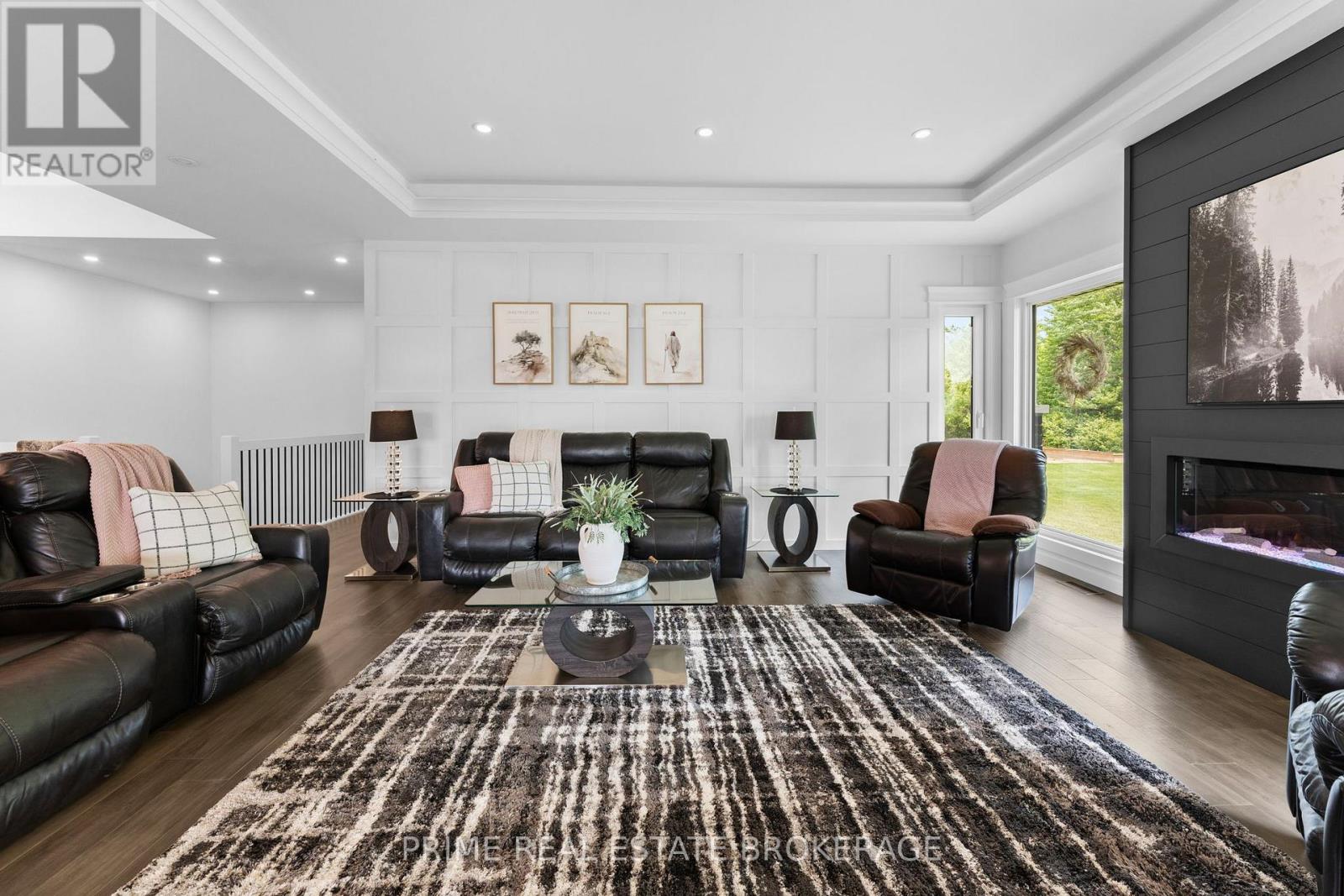 818 OIL HERITAGE ROAD - 10