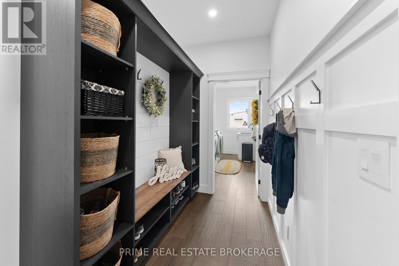 818 OIL HERITAGE ROAD - 23