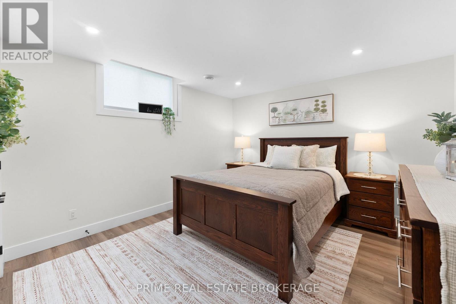 818 OIL HERITAGE ROAD - 27