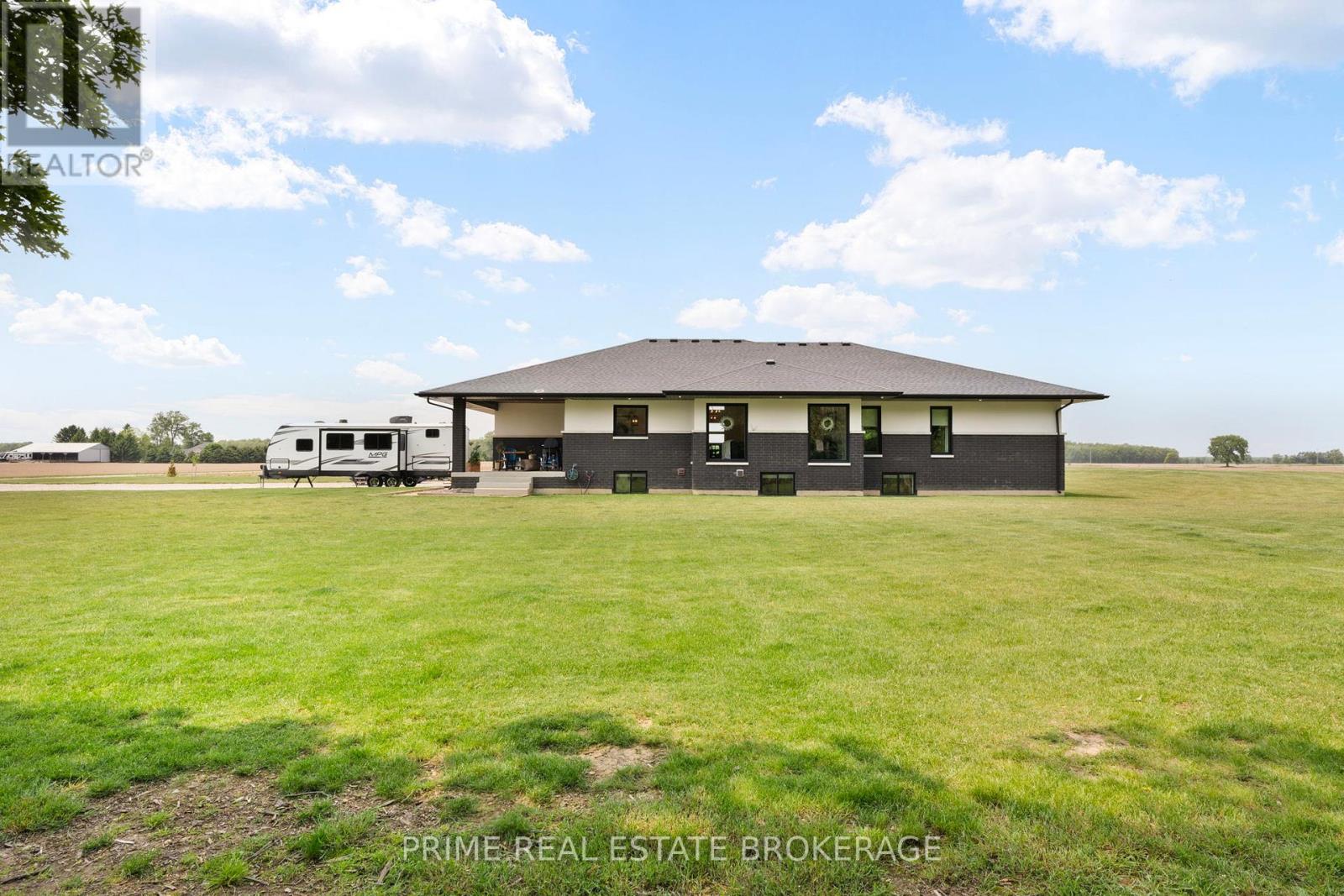 818 OIL HERITAGE ROAD - 30