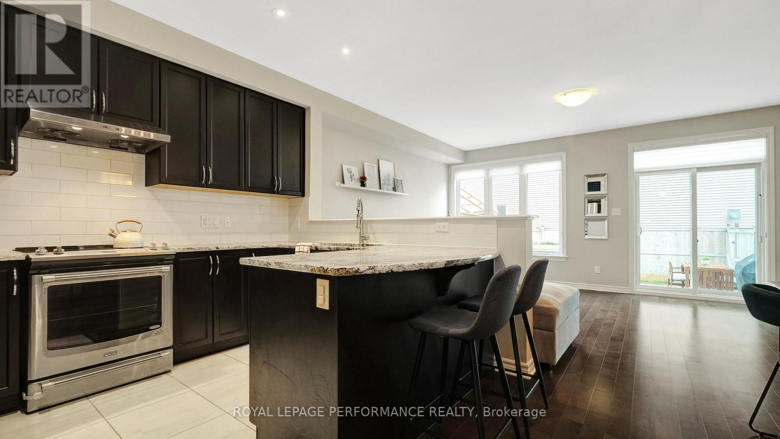 338 ALASKEN DRIVE - 8