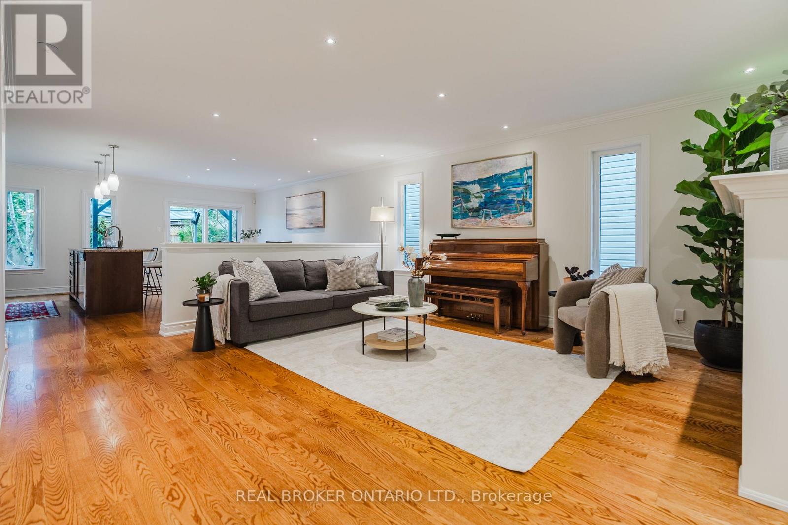 279 CURRELL AVENUE - 6