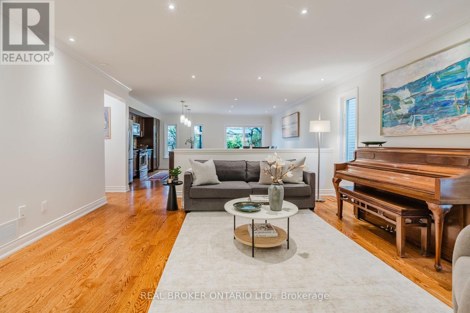279 CURRELL AVENUE - 9