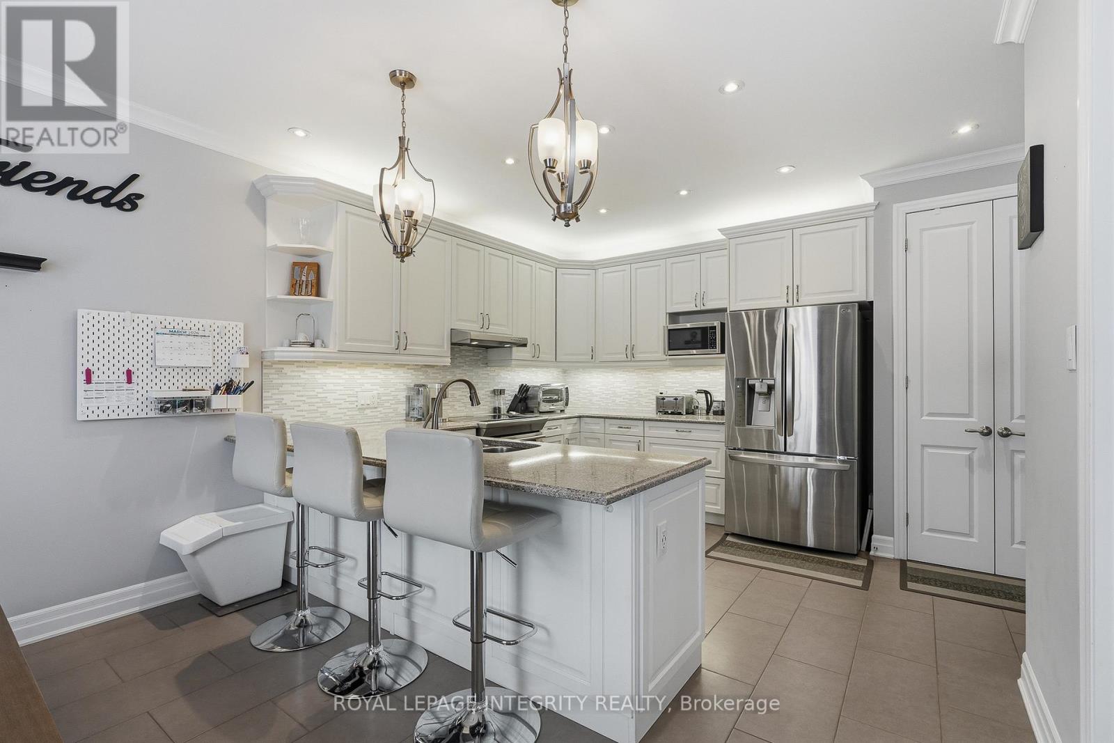 109 SOLEIL AVENUE - 13