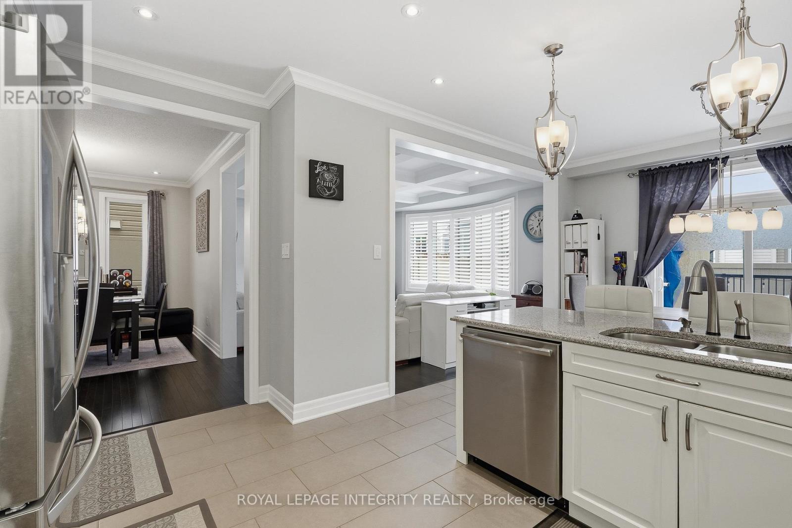 109 SOLEIL AVENUE - 17