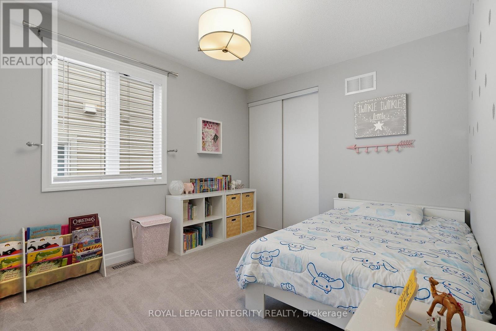 109 SOLEIL AVENUE - 18