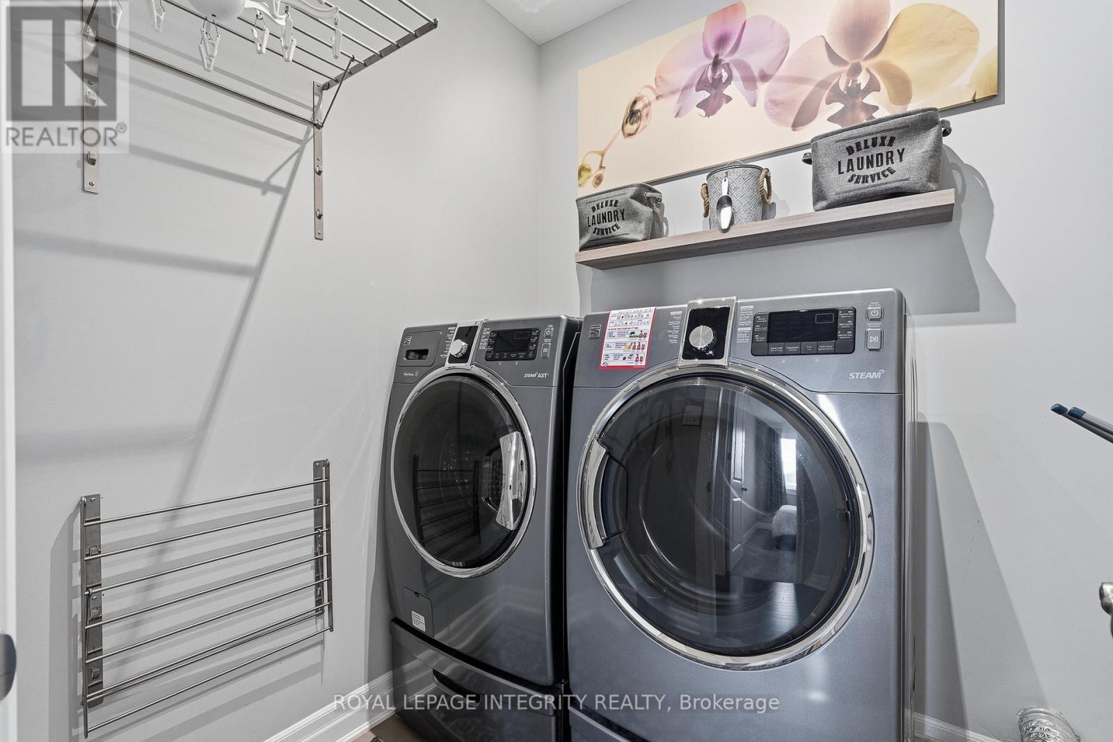 109 SOLEIL AVENUE - 21