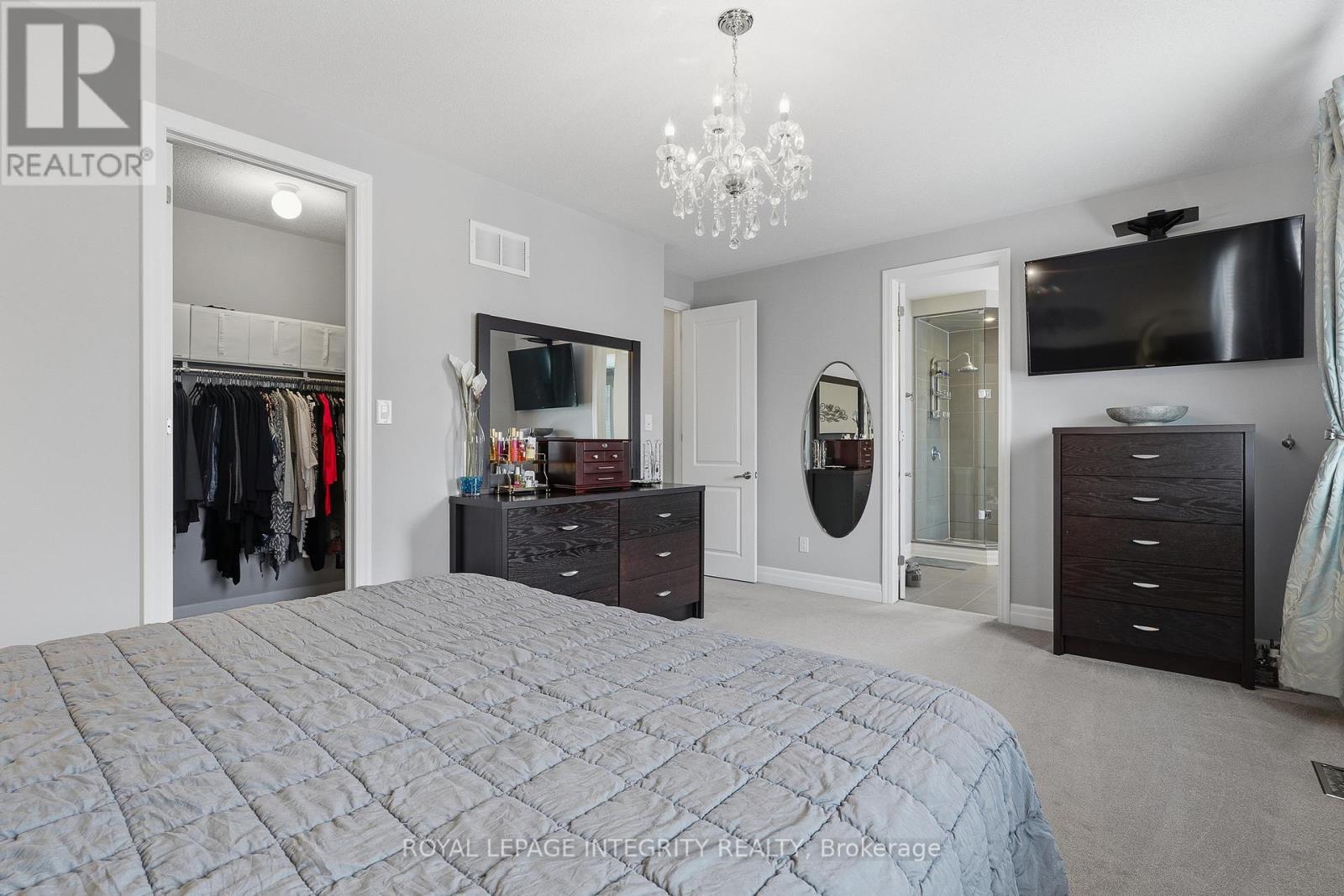 109 SOLEIL AVENUE - 24