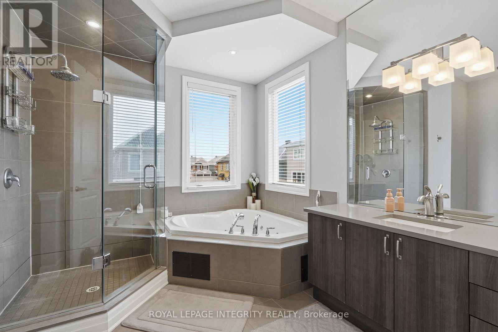 109 SOLEIL AVENUE - 25