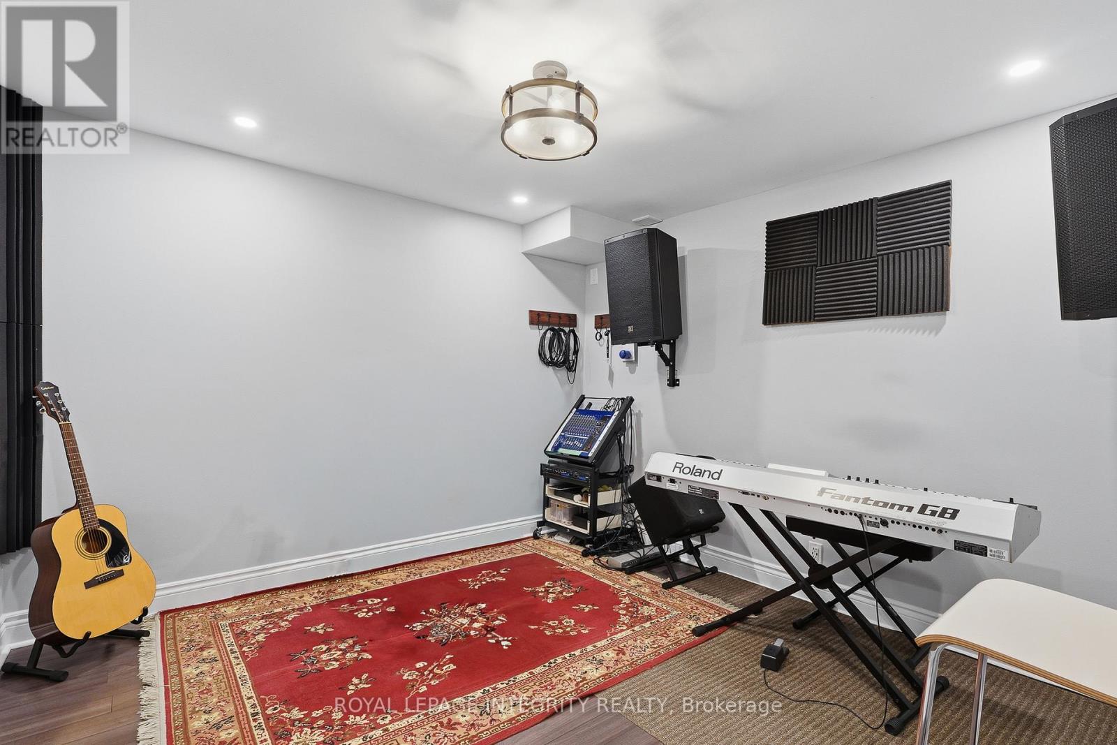 109 SOLEIL AVENUE - 30