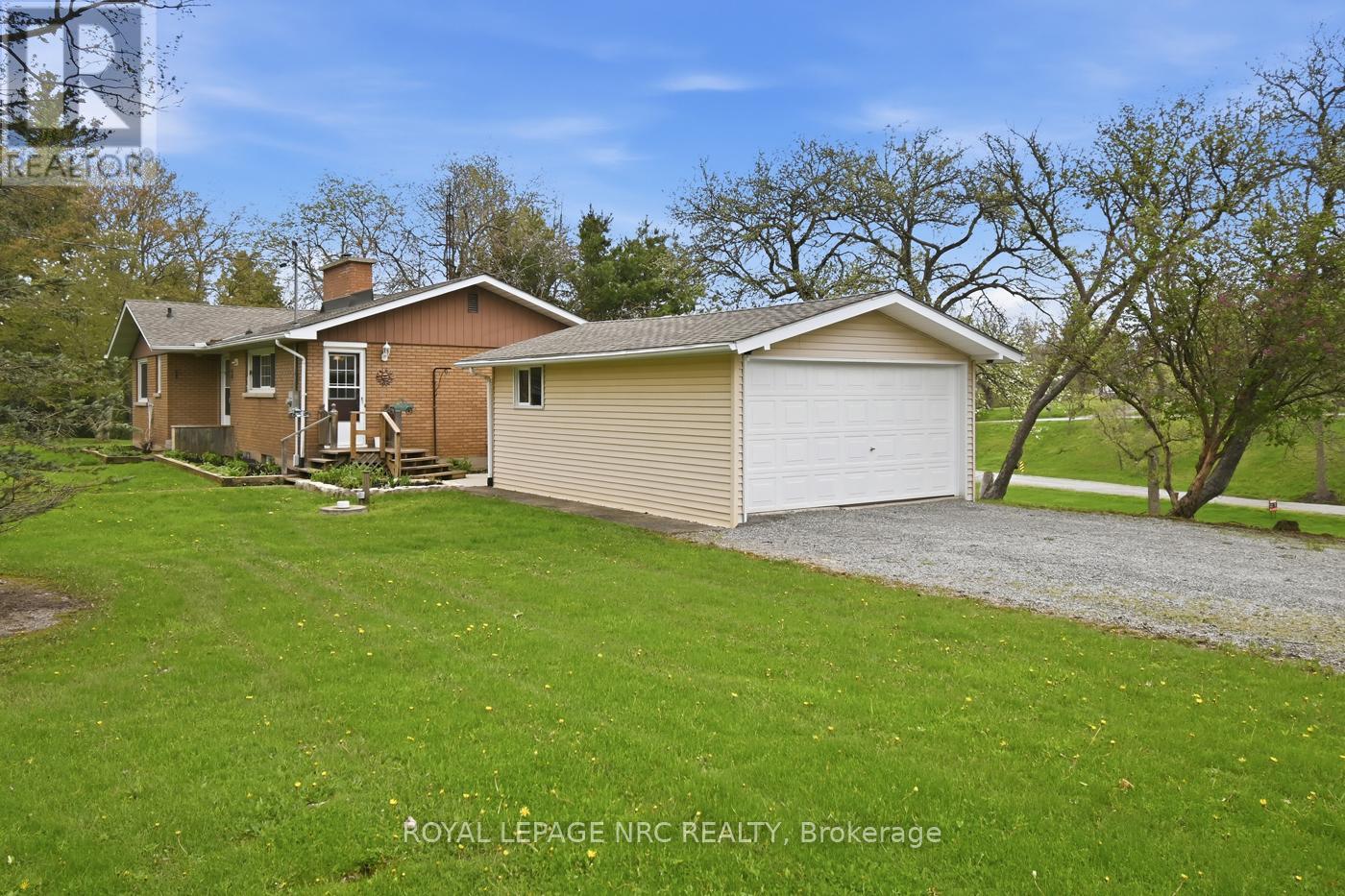 53 PEARSON ROAD - 42