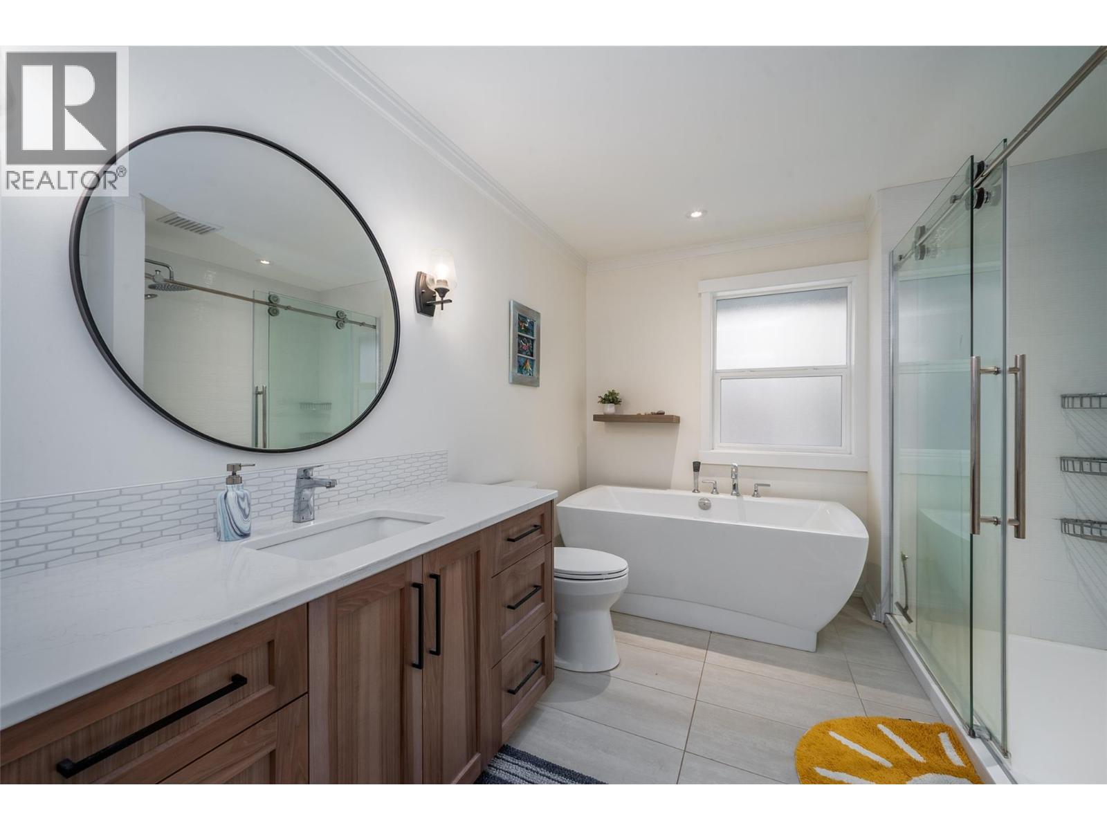 514 Hawes Court, Kelowna