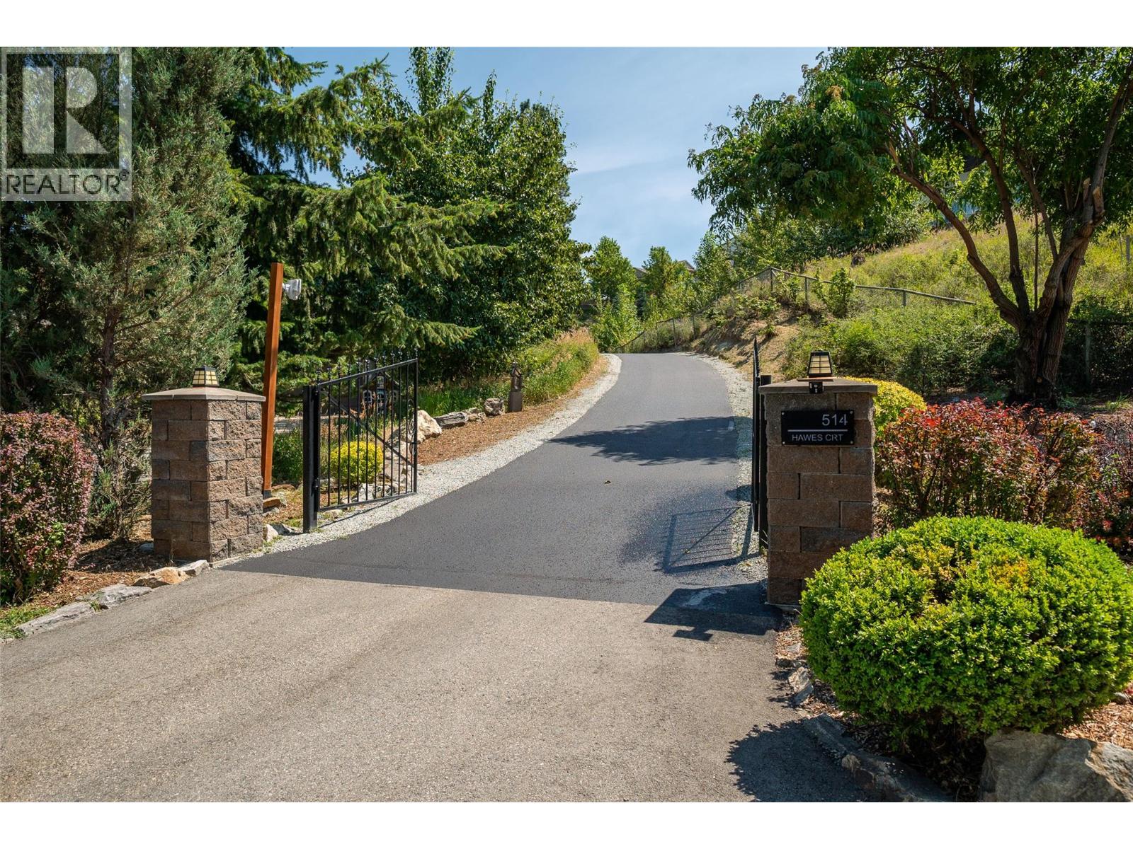 514 Hawes Court, Kelowna