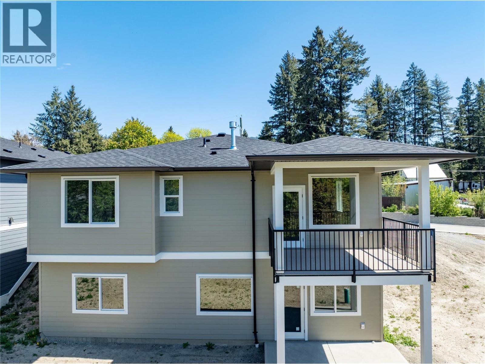 2951 27 Street NE - 52