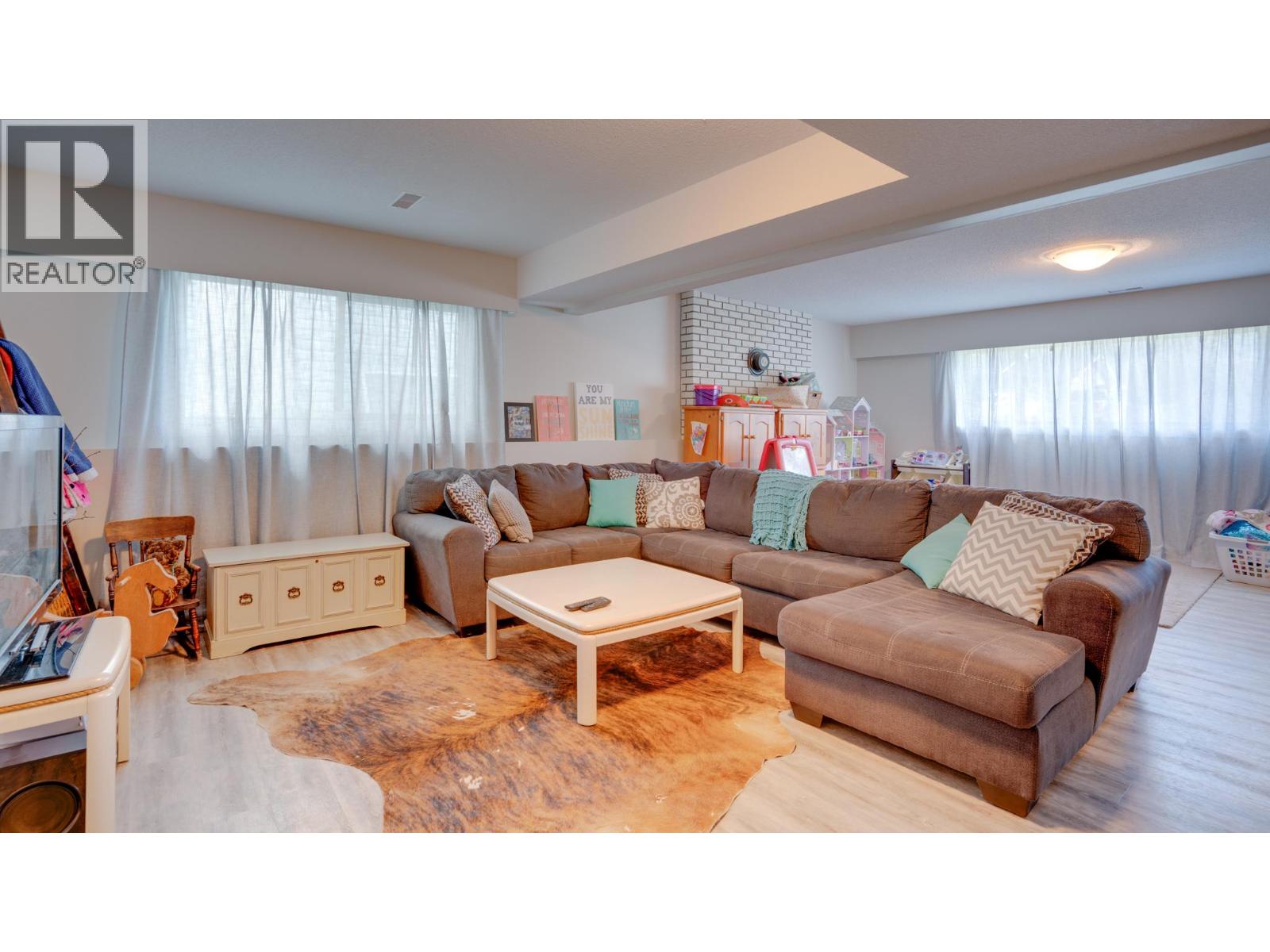 2640 Catherine Crescent - 31