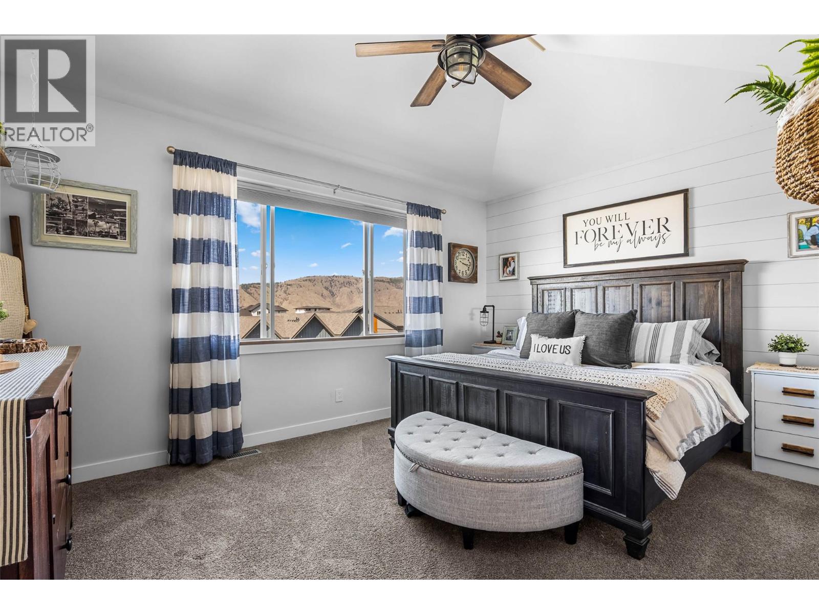 1559 EMERALD Drive - 20