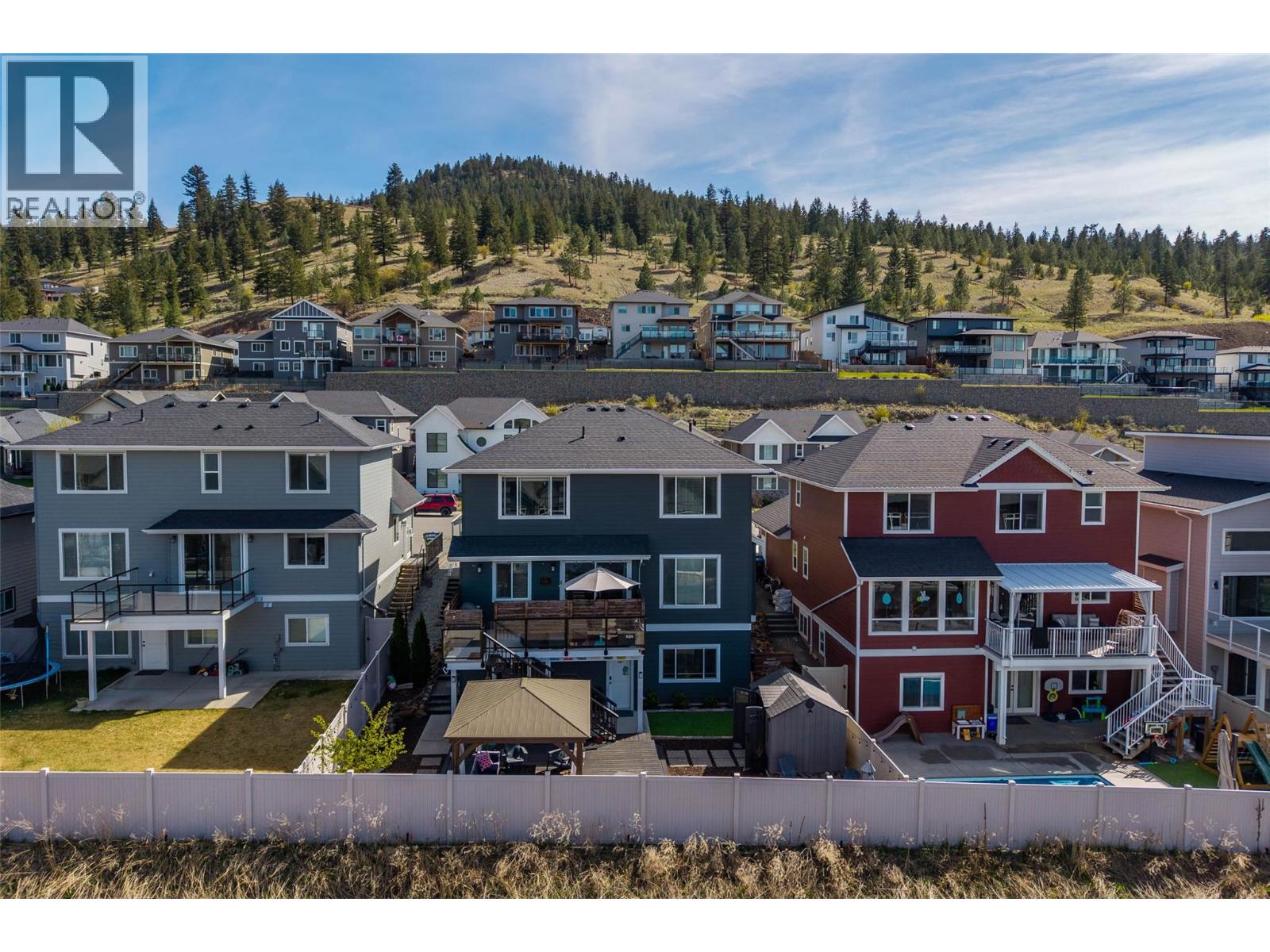 1559 EMERALD Drive - 38