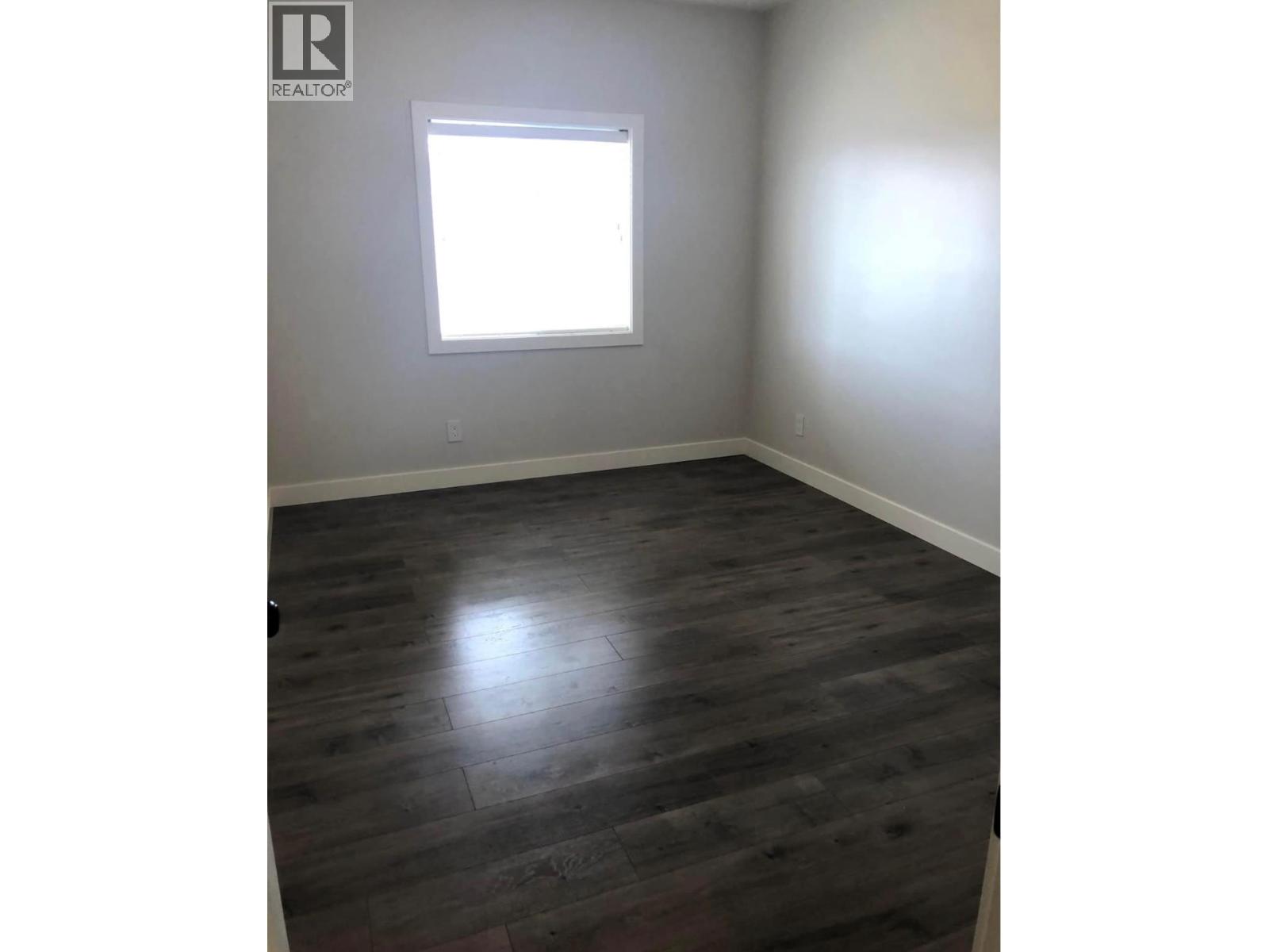 1559 EMERALD Drive - 48