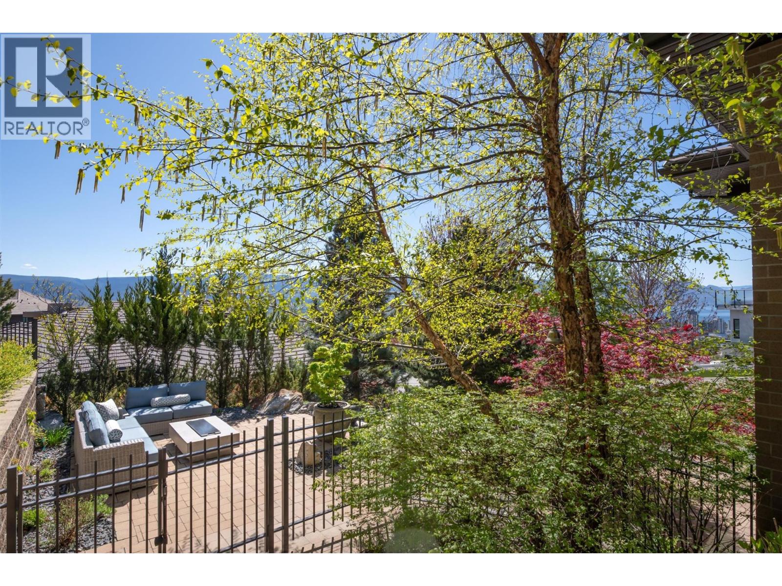 741 Pinehaven Court, Kelowna