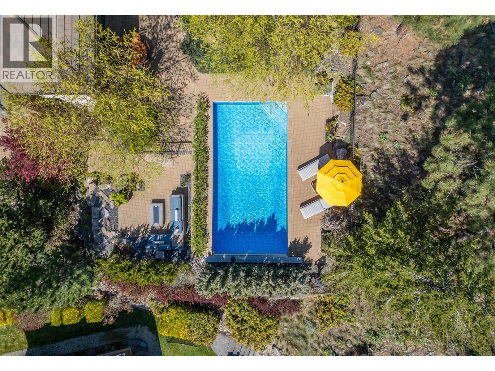 741 Pinehaven Court, Kelowna