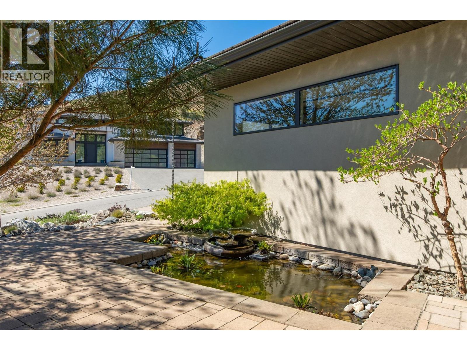 741 Pinehaven Court, Kelowna
