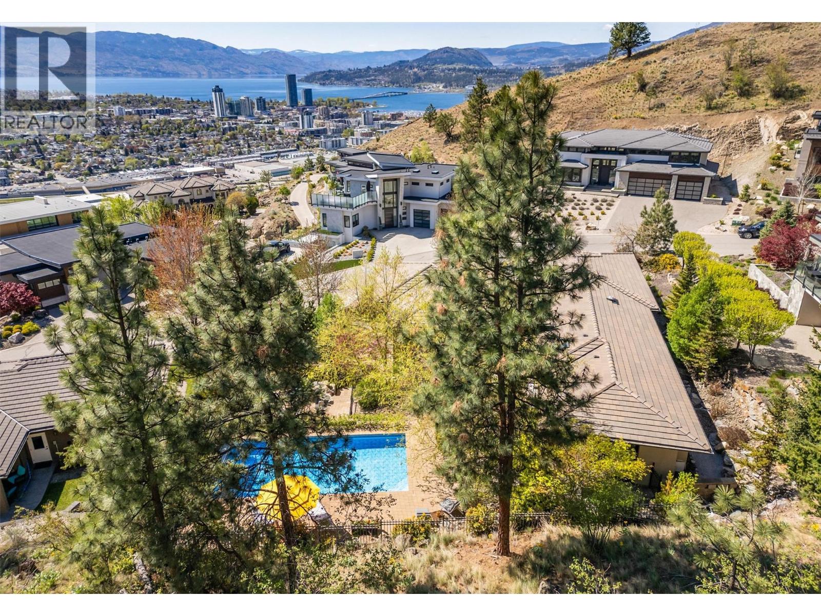 741 Pinehaven Court, Kelowna
