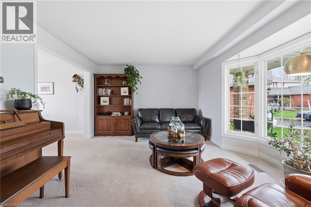 187 ALDERLEA Drive - 11