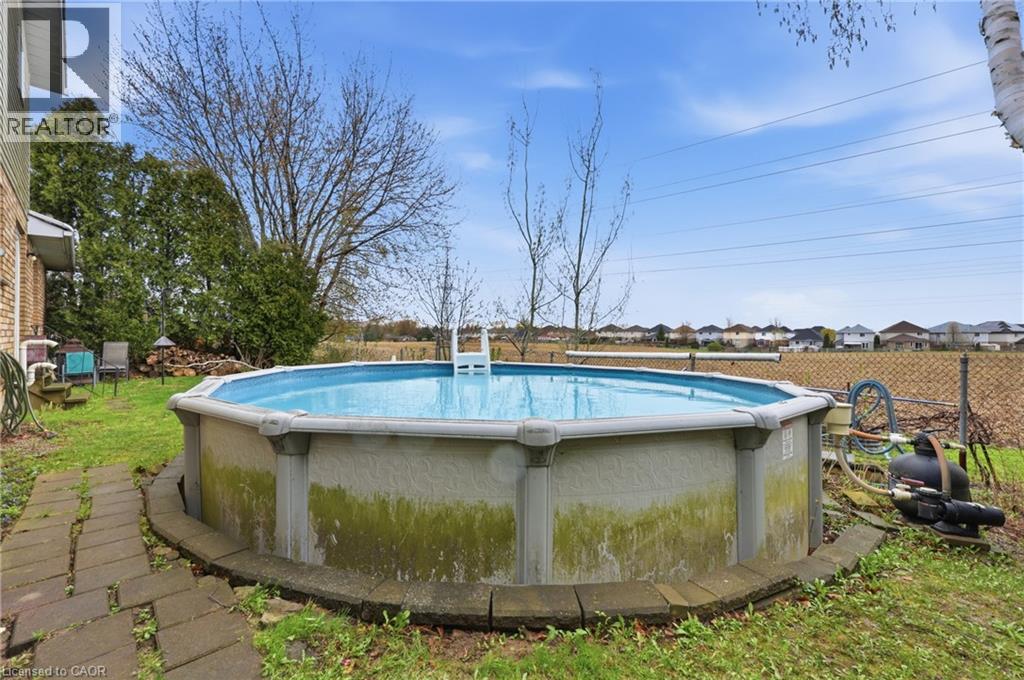 187 ALDERLEA Drive - 41