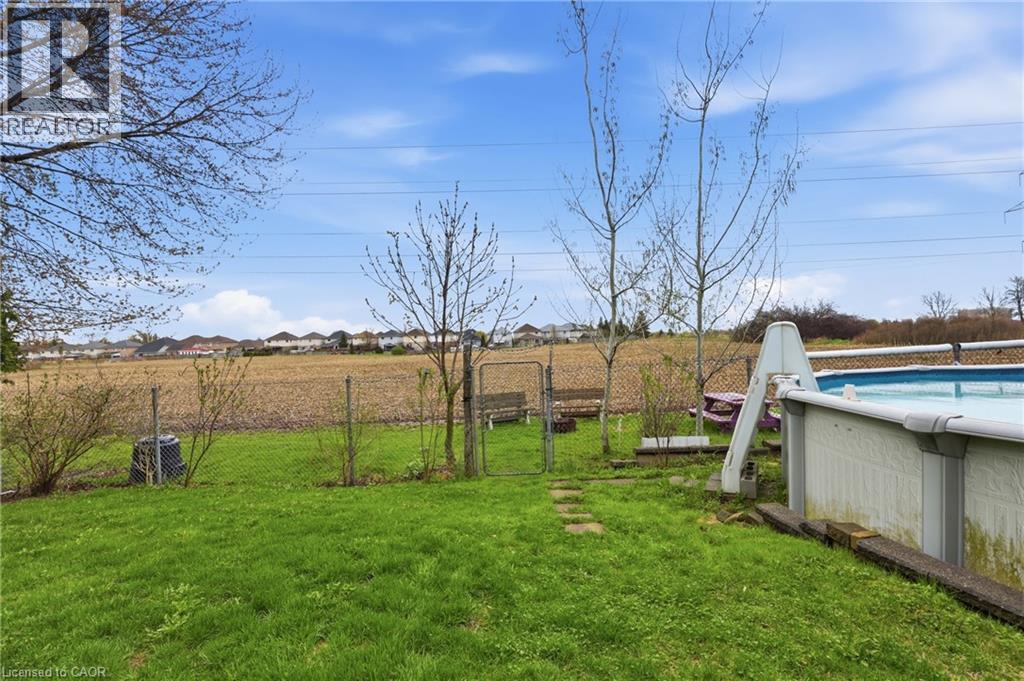 187 ALDERLEA Drive - 42