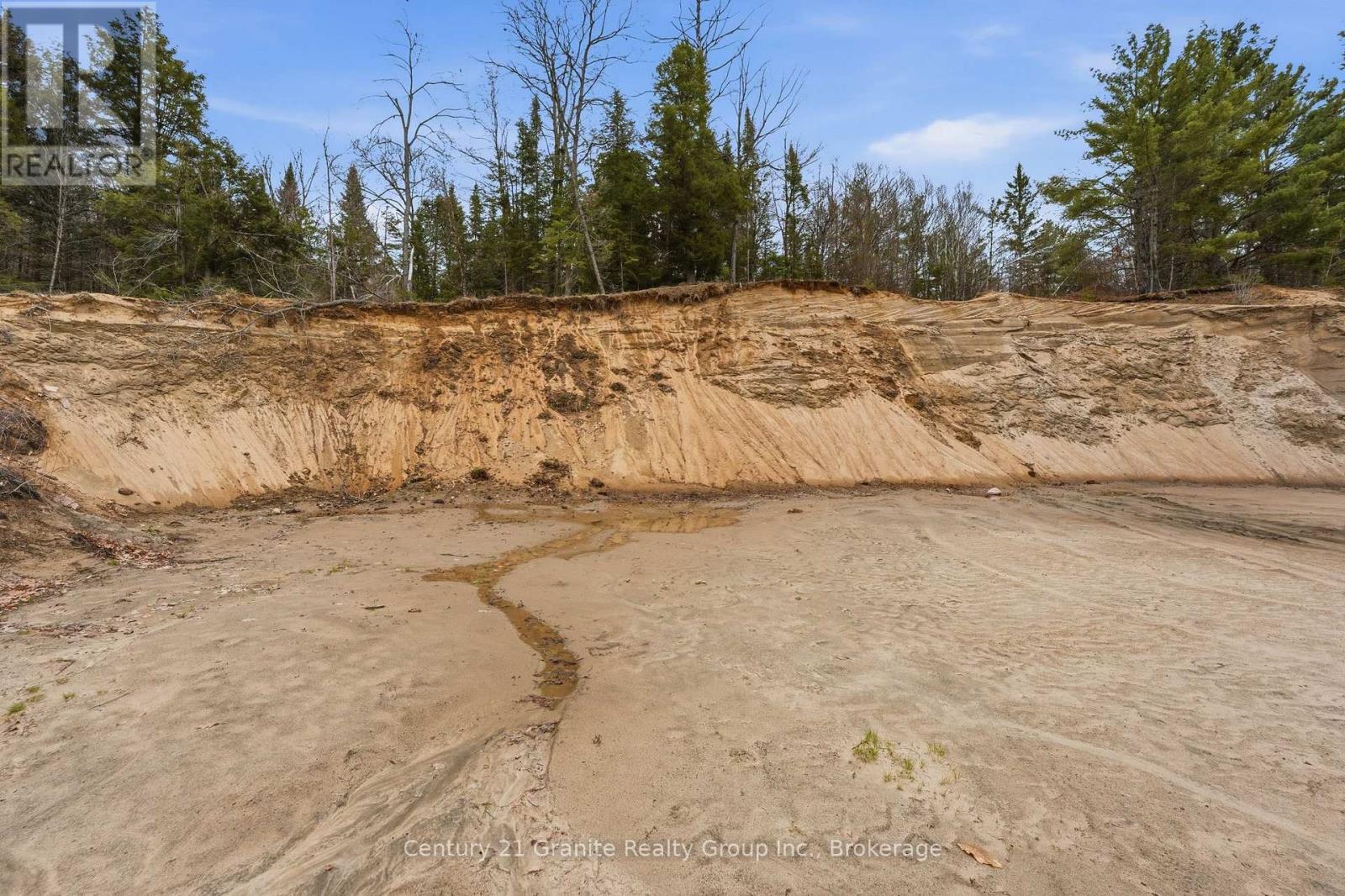 1314 HUNTER CREEK ROAD, Minden Hills (Lutterworth) — photo 3
