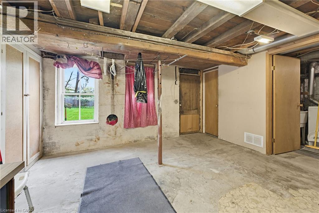 111 SYDENHAM Street - 24