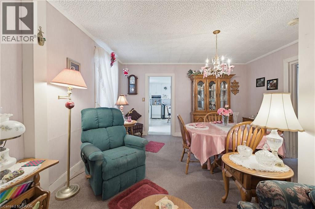 111 SYDENHAM Street - 12