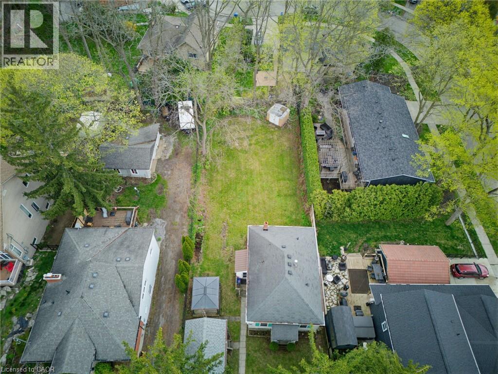 111 SYDENHAM Street - 37