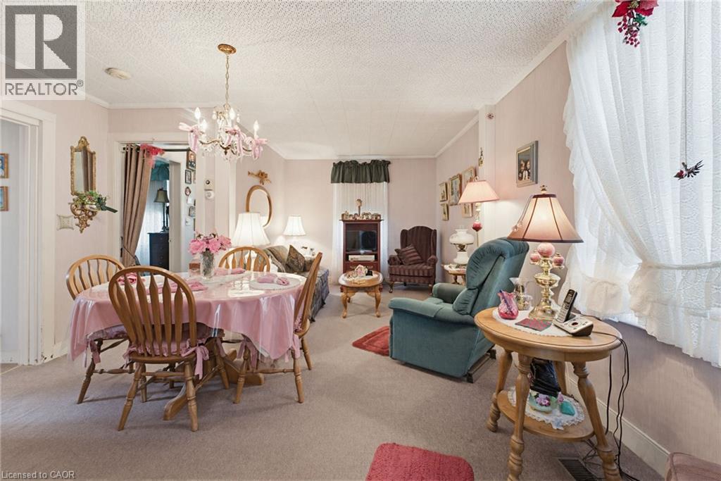 111 SYDENHAM Street - 9