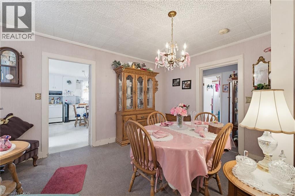 111 SYDENHAM Street - 13