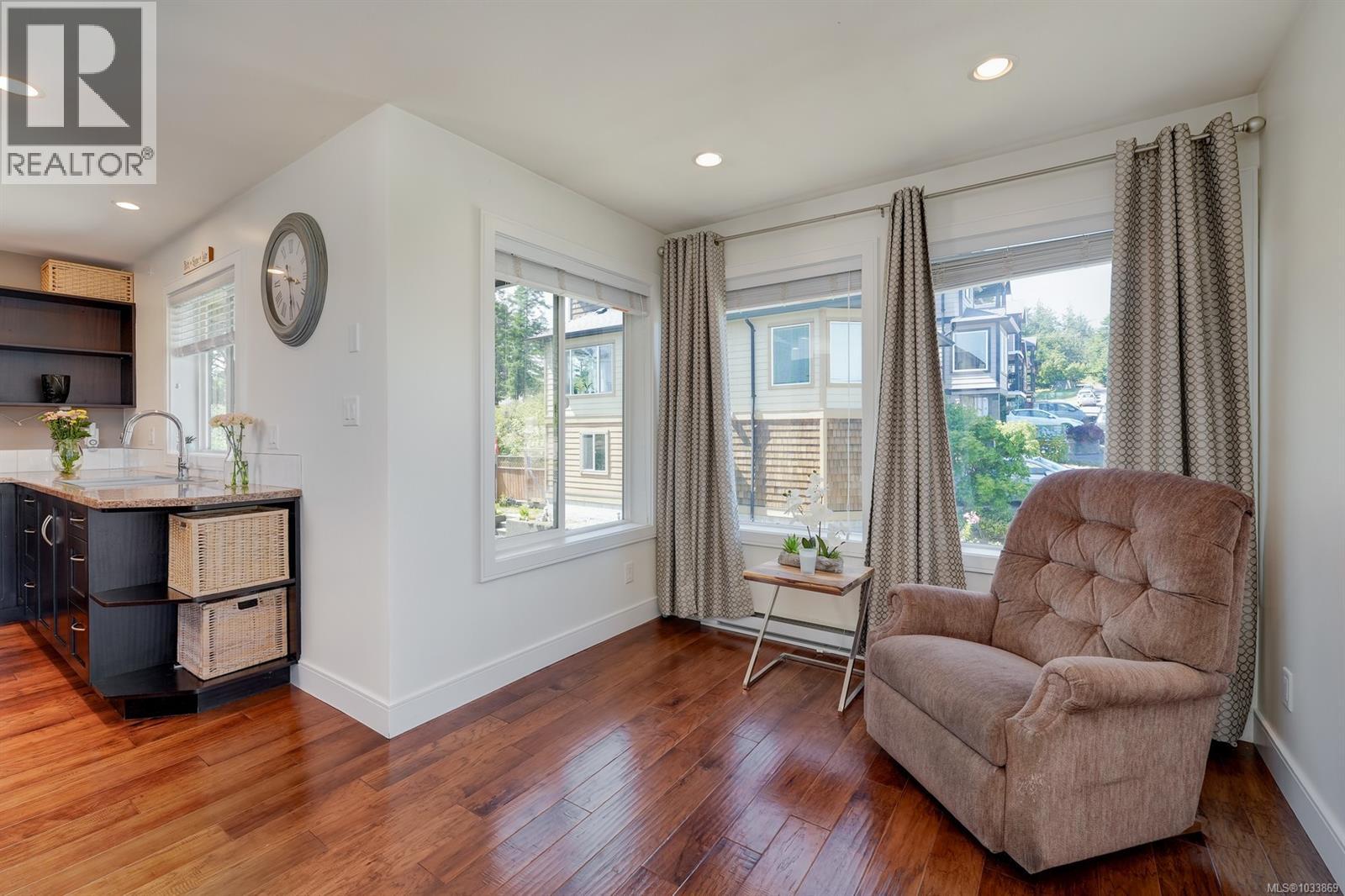 101 7091 Grant Road West, Sooke