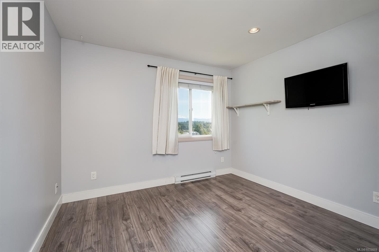 101 7091 Grant Road West, Sooke