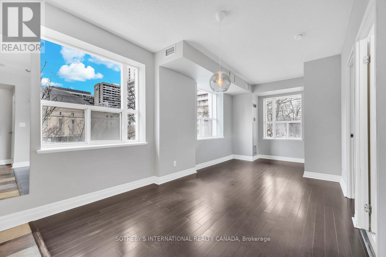 #207 70 ALEXANDER STREET - 8