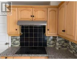 152 Park Rd South, Oshawa, ON L1J4H2 Photo 11