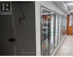 152 Park Rd South, Oshawa, ON L1J4H2 Photo 6