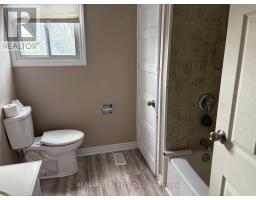 152 Park Rd South, Oshawa, ON L1J4H2 Photo 8