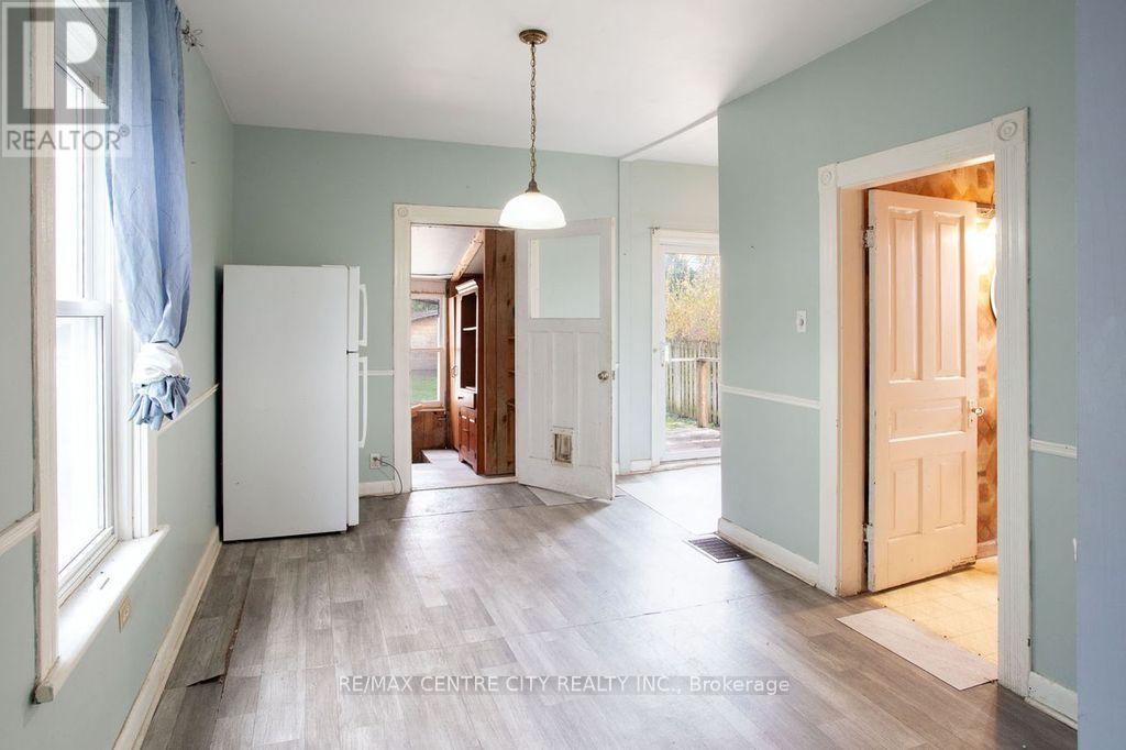 49 WILSON AVENUE - 11