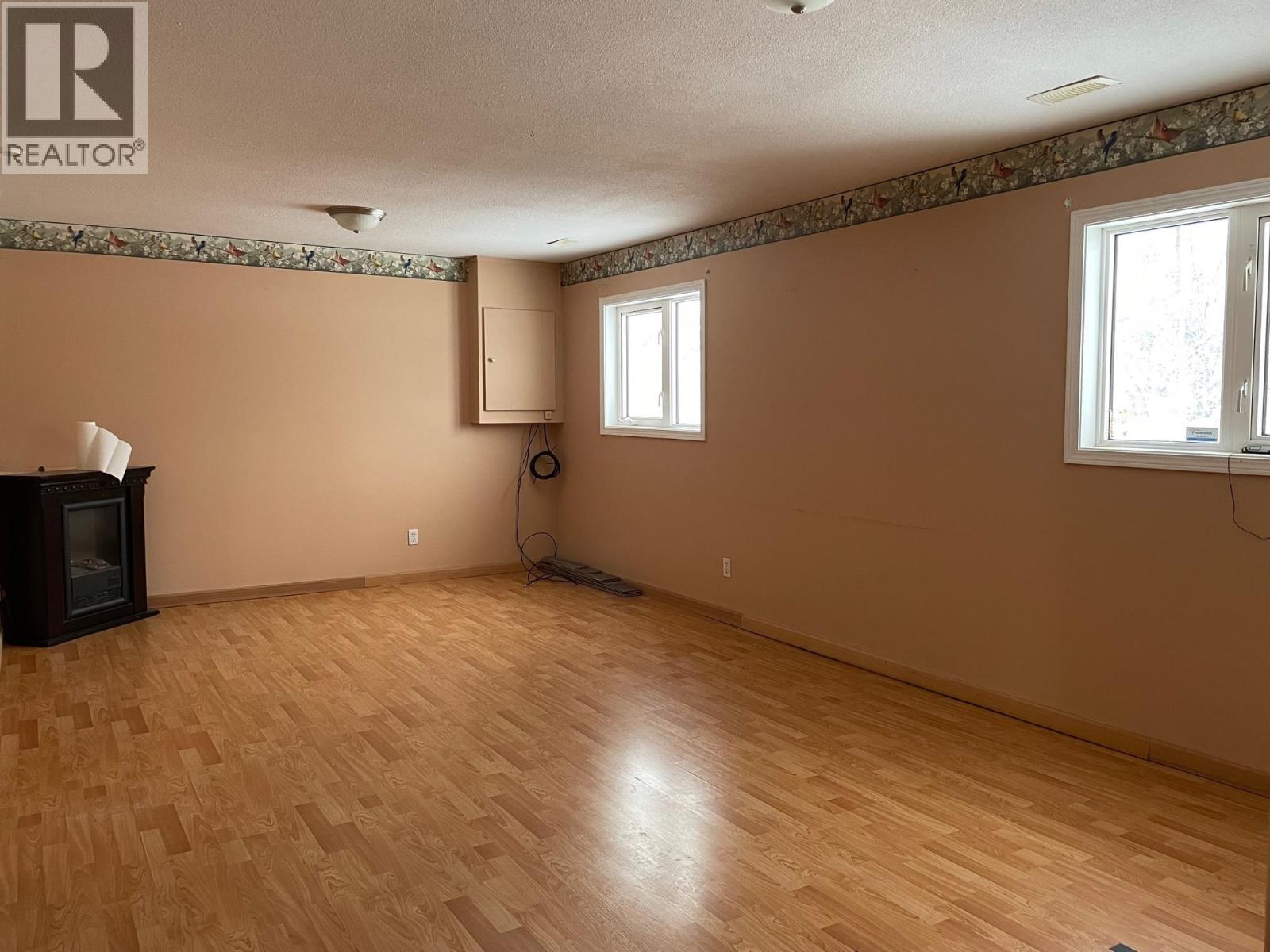 4620 BOUNDARY ROAD - 14
