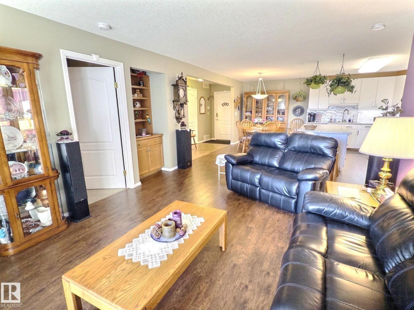 #108 8922 156 ST NW, Edmonton