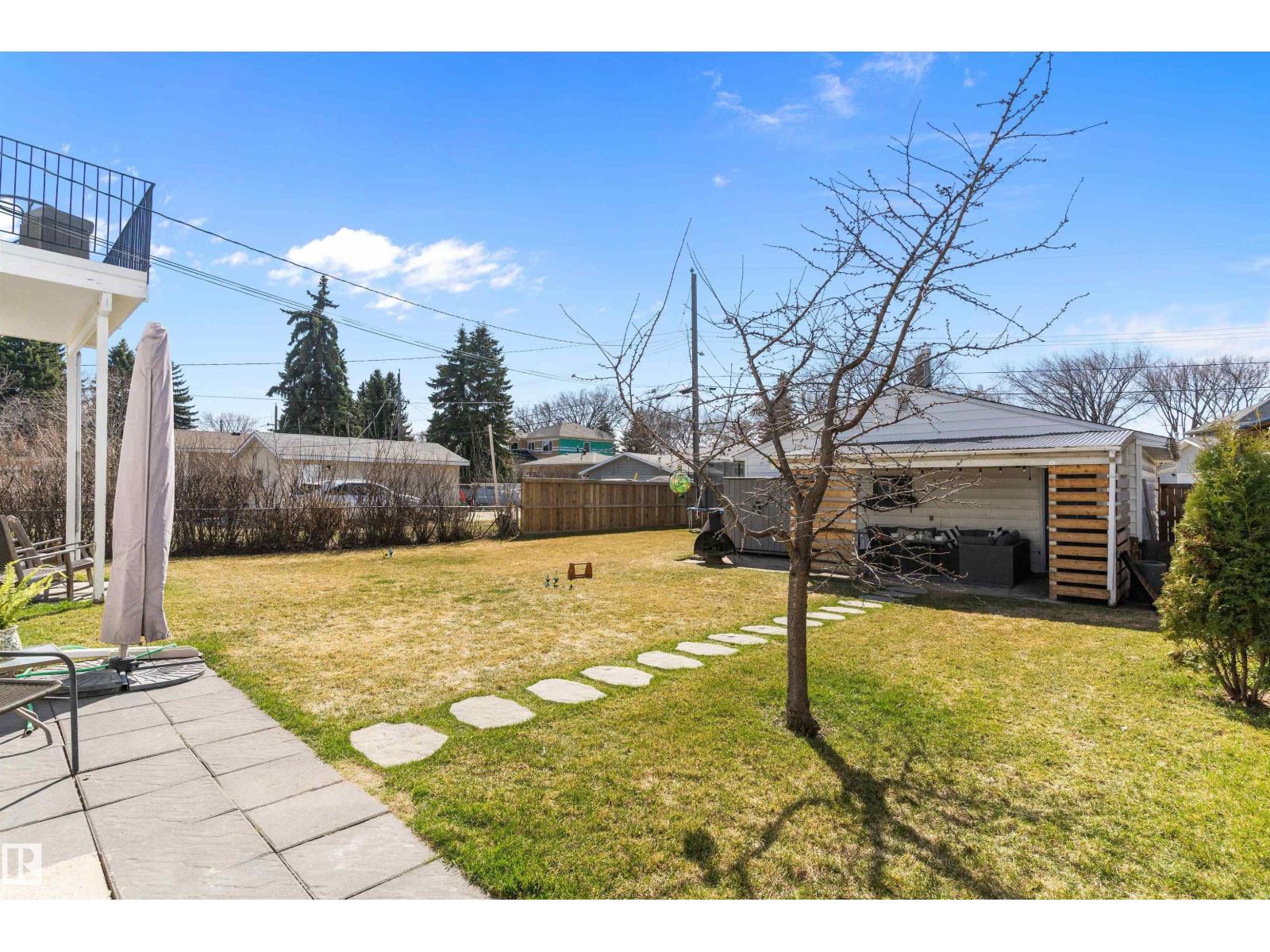 9448 76 ST NW, Edmonton